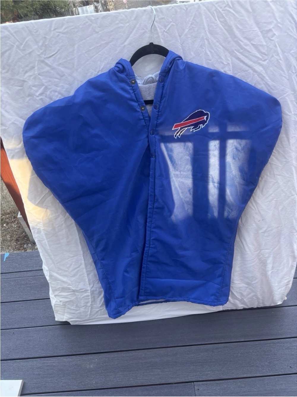 Buffalo Bills Blue Hooded Rain Poncho Jacket Blue Snap-front Lined Cape